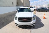 Used 2019 GMC Yukon XL SLE w/ HD Trailering Package image 4