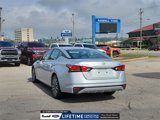 Used 2023 Nissan Altima 2.5 SV image 4