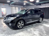 Used 2016 Nissan Pathfinder Platinum image 4