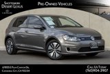 Used 2016 Volkswagen e-Golf SE image 1