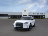New 2025 Lincoln Corsair Reserve w/ Equipment Group 202A image 2