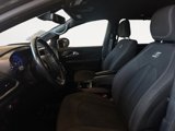 Used 2020 Chrysler Pacifica Touring w/ Advanced Safetytec Group image 2