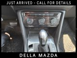 Used 2018 Volkswagen Tiguan S image 3