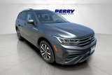Used 2022 Volkswagen Tiguan S image 2