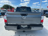 Used 2019 Nissan Titan SV image 3