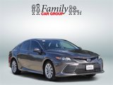 Used 2023 Toyota Camry LE image 2