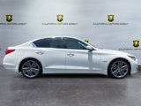 Used 2017 INFINITI Q50 Hybrid w/ Technology Package image 4
