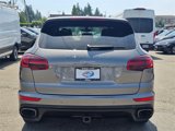 Used 2016 Porsche Cayenne image 6