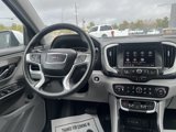 Used 2023 GMC Terrain SLE w/ Driver Convenience Package image 3