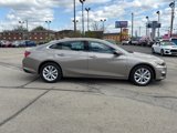Used 2024 Chevrolet Malibu LT image 2