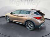 Used 2017 INFINITI QX30 Premium image 3