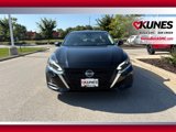 Used 2023 Nissan Altima 2.5 S image 3