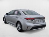 Used 2020 Toyota Corolla XLE image 3