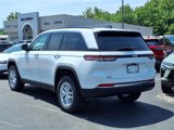 New 2025 Jeep Grand Cherokee Laredo X image 4