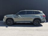 Used 2024 Volkswagen Atlas Peak Edition SE image 2