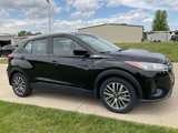 Used 2021 Nissan Kicks SV image 2