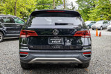 Used 2022 Volkswagen Taos SE image 5