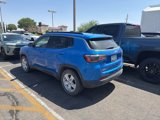 Used 2022 Jeep Compass Latitude image 3