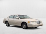 Used 2000 Lincoln Town Car Cartier image 3