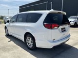 Used 2020 Chrysler Pacifica Touring image 3