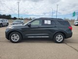 Used 2022 Ford Explorer XLT w/ Equipment Group 202A image 2