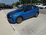 Used 2021 Nissan Kicks SR image 3