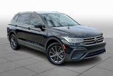 Used 2022 Volkswagen Tiguan SE image 2