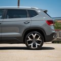 Certified 2022 Volkswagen Taos SEL w/ Panoramic Sunroof Package image 4