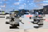 Used 2019 Mitsubishi Outlander SE image 4