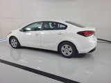 Used 2017 Kia Forte LX image 3