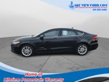 Used 2019 Ford Fusion SE image 2