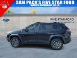 Used 2022 Jeep Cherokee Trailhawk image 6