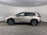 Used 2022 Nissan Rogue Platinum w/ Head-Up Display Package image 3