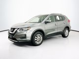Used 2017 Nissan Rogue SV image 3