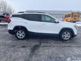 Used 2022 GMC Terrain SLE w/ Driver Convenience Package image 4
