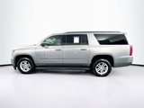 Used 2018 Chevrolet Suburban LT image 4
