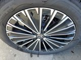 New 2025 Volkswagen Taos SE image 5