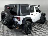 Used 2017 Jeep Wrangler Unlimited Rubicon w/ Connectivity Group image 5
