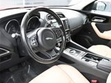 Used 2018 Jaguar F-PACE Premium image 4