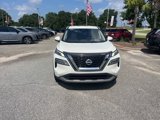 Used 2023 Nissan Rogue SV image 2