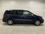 Used 2015 Chrysler Town & Country Touring-L w/ Driver Convenience Group image 4