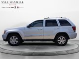 Used 2010 Jeep Grand Cherokee Laredo image 2
