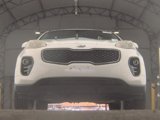 Used 2018 Kia Sportage LX image 3
