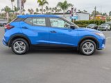Used 2022 Nissan Kicks S image 4