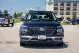 Certified 2021 Hyundai Venue SE image 2