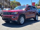 Used 2021 Jeep Grand Cherokee Laredo image 4