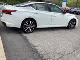 Used 2021 Nissan Altima 2.5 SR w/ SR Premium Package image 5