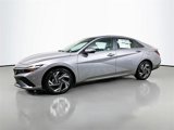 New 2025 Hyundai Elantra SEL image 3