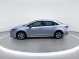 Used 2022 Toyota Corolla LE image 5
