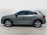 Used 2020 Audi Q3 2.0T Premium Plus image 2